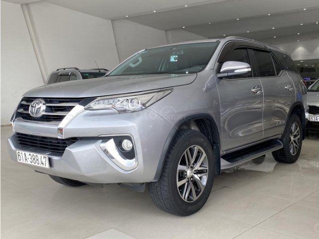 Bán Toyota Fortuner sản xuất 2017, màu bạc, xe nhập, 935 triệu