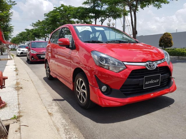 Cần bán xe Toyota Wigo số tay, màu đỏ, giá 325tr0