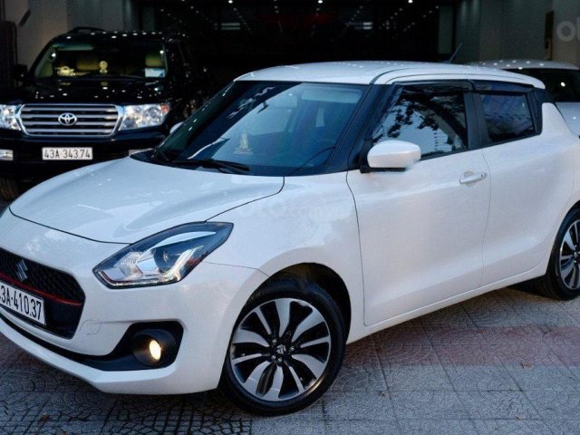 Bán Suzuki Swift năm sản xuất 2018, màu trắng, nhập khẩu, giá tốt