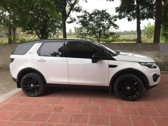 Cần bán lại xe LandRover Discovery sản xuất 20150