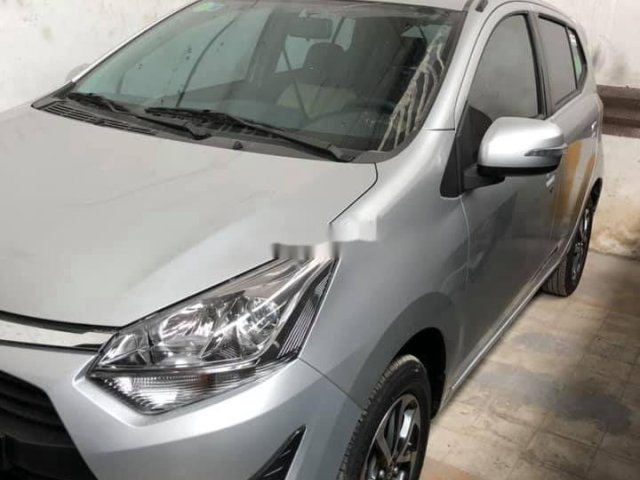 Cần bán Toyota Wigo đời 2019, màu bạc, chính chủ