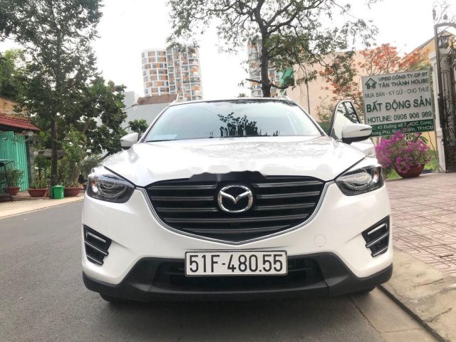 Bán Mazda CX 5 2.0AT Facelift sản xuất năm 2017, màu trắng đã đi 63.000km, 720tr