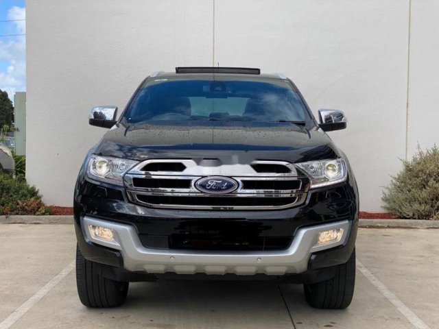 Bán Ford Everest 2017, màu đen, số tự động