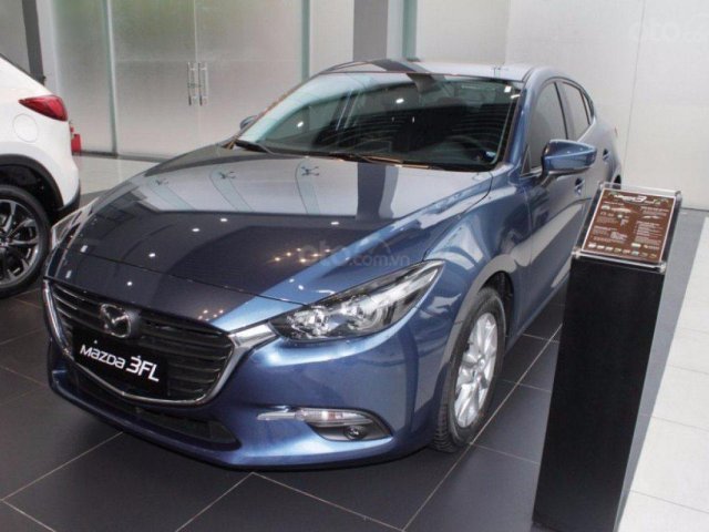 Bán Mazda 3 1.5L Luxury năm sản xuất 2019, màu xanh lam, giá 649tr