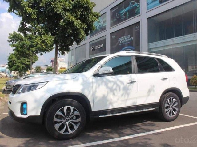 Bán xe Kia Sorento năm 2020, màu trắng0