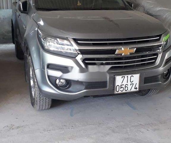 Bán Chevrolet Colorado năm sản xuất 2017, màu xám, xe gia đình 