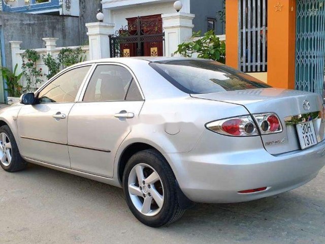 Bán Mazda 6 sản xuất năm 2005, màu bạc số sàn0