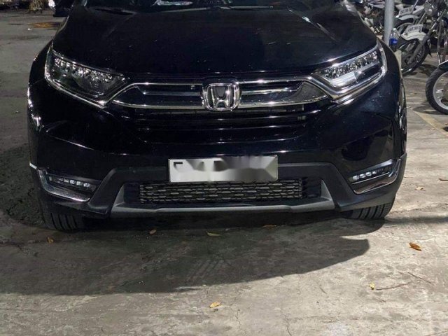 Bán xe Honda CR V năm 2018, màu đen còn mới 