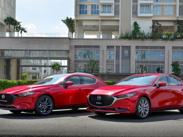 Mazda 3 2020 Luxury màu trắng giao liền, ưu đãi lên tới 55 triệu