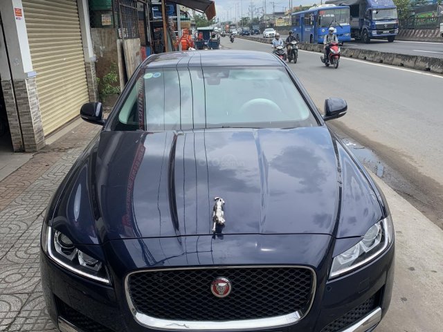 Chính chủ bán xe Jaguar DK 4/2018, odo 13.000km, trong ngoài đều rất mới, bao test hãng