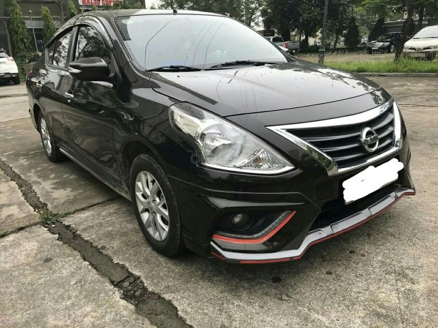 Cá nhân cần bán gấp xe Nissan Sunny Premium đời 2019, màu đen, giá rẻ