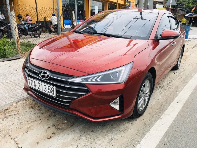 Hyundai Elantra 2019 số sàn0