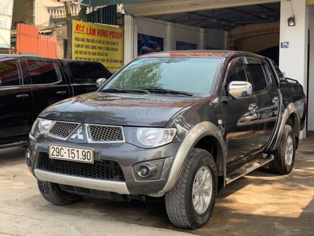 Bán Mitsubishi Triton GLS 4x4 AT sản xuất 2011, màu xám, nhập khẩu Thái còn mới, giá chỉ 345 triệu