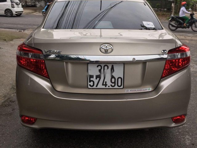 Bán ô tô Toyota Vios đời 2015 còn mới0