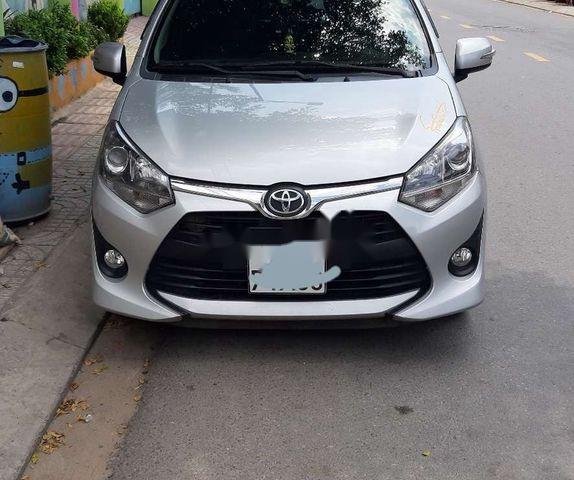 Bán Toyota Wigo đời 2018, màu bạc, nhập khẩu