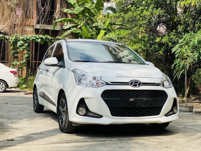 Xe Hyundai Grand i10 1.2AT đời 2017, màu trắng giá cạnh tranh