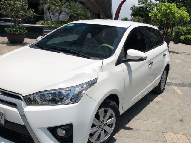 Bán xe Toyota Yaris đời 2015, màu trắng, nhập khẩu Thái  0