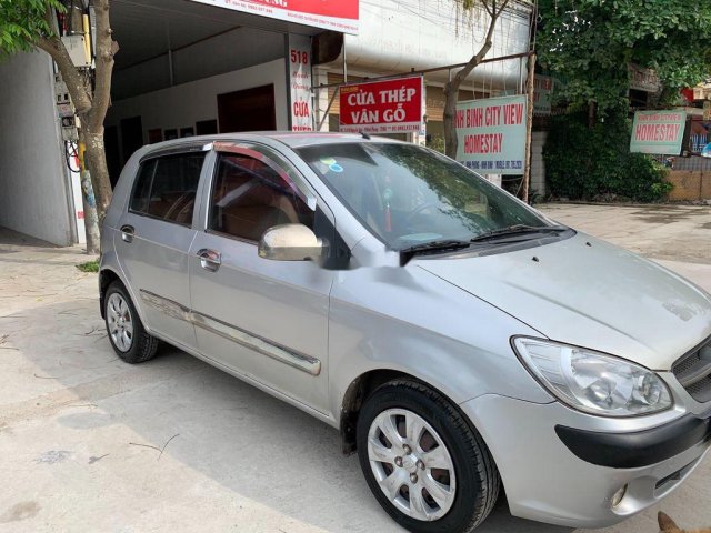 Cần bán Hyundai Getz sản xuất năm 2009, màu bạc, xe nhập giá cạnh tranh0