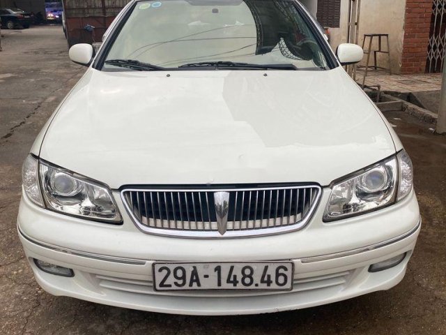 Bán Nissan Sunny đời 2002, màu trắng, nhập khẩu 0