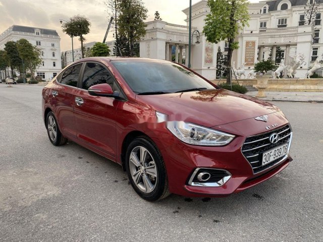 Cần bán Hyundai Accent sản xuất 2019, màu đỏ0