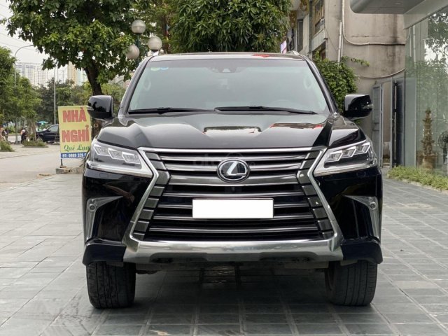 Lexus LX570 nhập Mỹ sx 2016 màu đen, nội thất đen tên công ty siêu đẹp