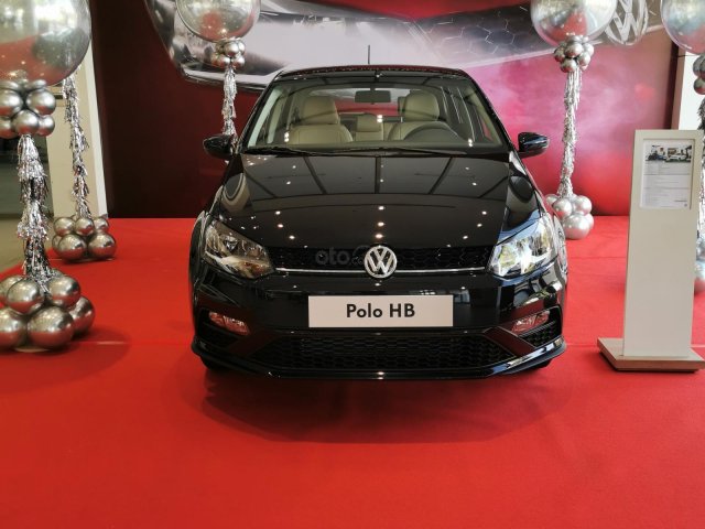 Thích nhỏ gọn - an toàn -> Chọn ngay Volkswagen Polo Hatchback nhập khẩu, giá chỉ 695 triệu0