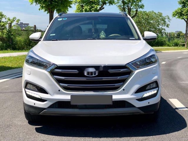 Bán xe Hyundai Tucson đời 2018, màu trắng, giá 839tr0