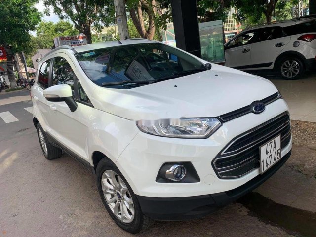 Bán Ford EcoSport Titanium năm 2016, màu trắng còn mới