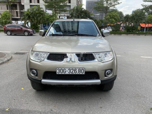 Bán Mitsubishi Pajero sản xuất năm 2014, nhập khẩu còn mới