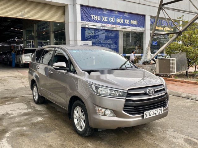 Bán Toyota Innova 2.0E sản xuất năm 2017 số sàn