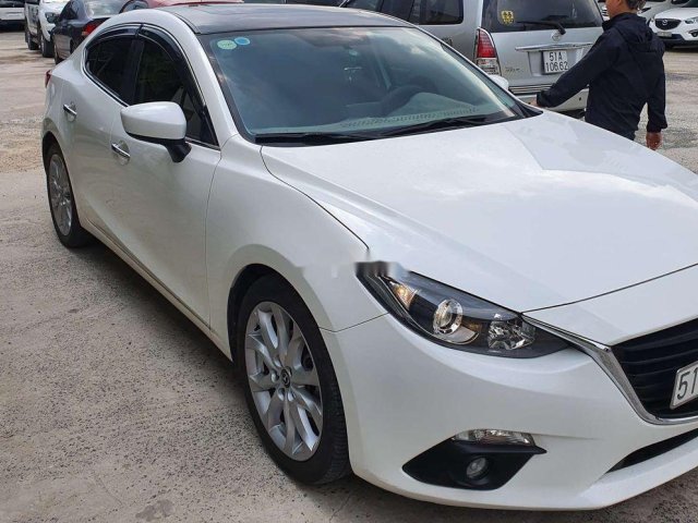 Bán xe cũ Mazda 3 năm 2016, màu trắng còn mới