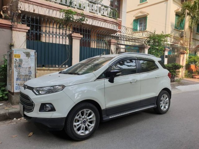 Cần bán xe Ford EcoSport Titanium năm sản xuất 2014, màu trắng  