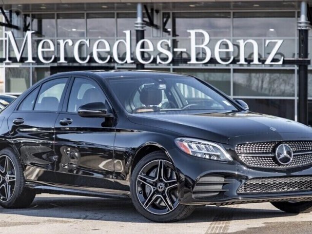 Mercedes C300 đủ màu giao ngay, nhận ngay quà tặng 200tr và nhiều trương trình khuyến mãi hấp dẫn