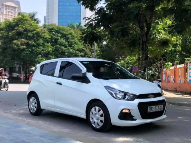 Cần bán lại xe Chevrolet Spark 2016, màu trắng, nhập khẩu nguyên chiếc0