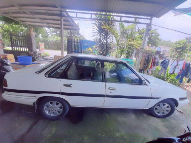 Bán ô tô Toyota Corona đời 1986, màu trắng, nhập khẩu nguyên chiếc, giá chỉ 35 triệu