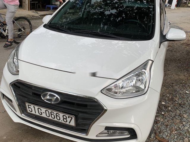 Cần bán lại xe Hyundai Grand i10 sản xuất năm 2018, màu trắng, nhập khẩu, giá tốt