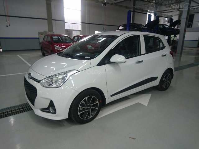 Cần bán nhanh chiếc Hyundai Grand i10 hatchback 1.2 MT, đời 2020, giao nhanh