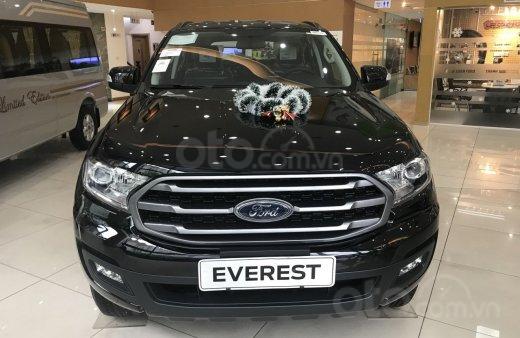 Bán ô tô Ford Everest Titanium 2.0L đời 2020, màu đen, xe nhập0