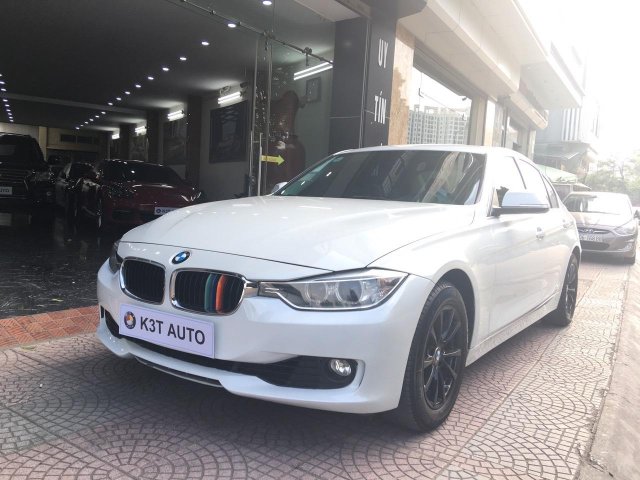 Bán BMW 3 Series 320i 2014 đẹp xuất sắc