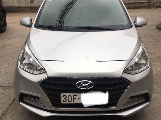 Bán xe Hyundai Grand i10 sản xuất năm 2018, màu bạc  