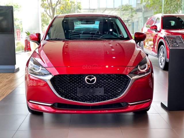 [Mazda Bình Tân - HCM] new Mazda 2 2020 nhập Thái 100%, giảm 30tr tặng bộ phụ kiện chính hãng