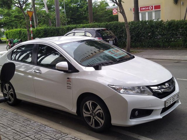 Cần bán Honda City năm sản xuất 2017, màu trắng như mới