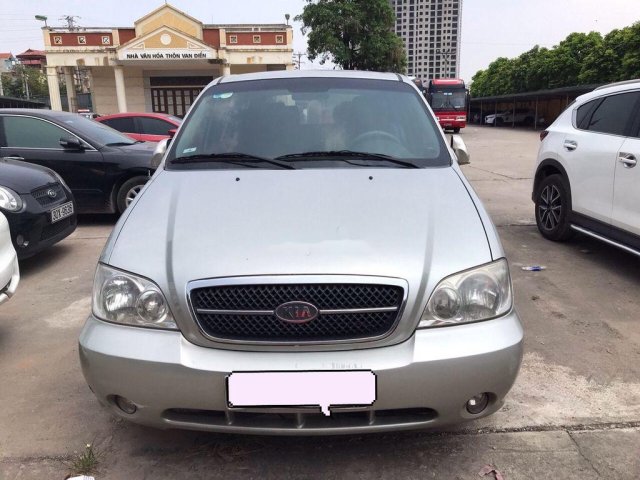 Cần bán Kia Carnival đời 2007, màu bạc, xe nhập còn mới giá cạnh tranh