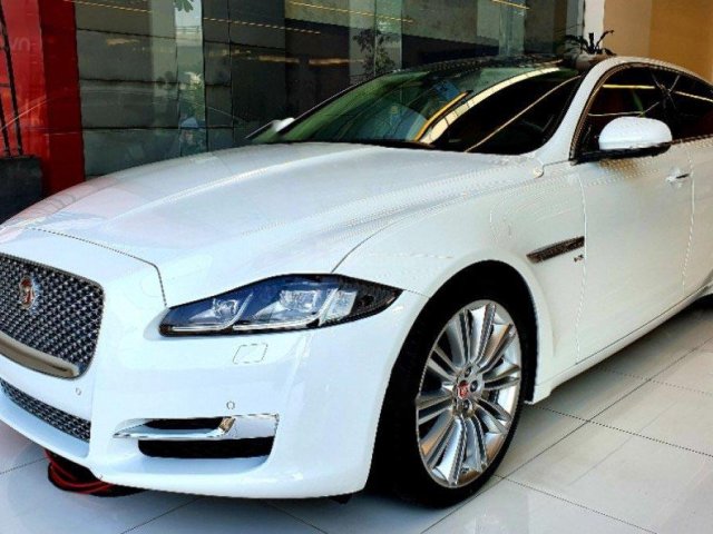 Bán ô tô Jaguar XJL đời 2020, màu trắng, nhập khẩu0