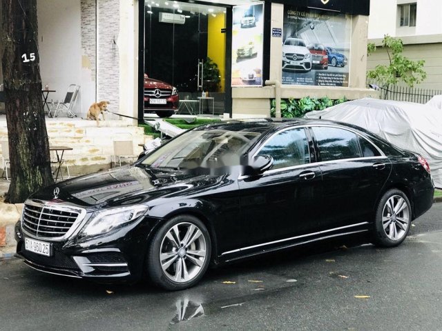 Bán ô tô Mercedes S500 năm 2014, màu đen