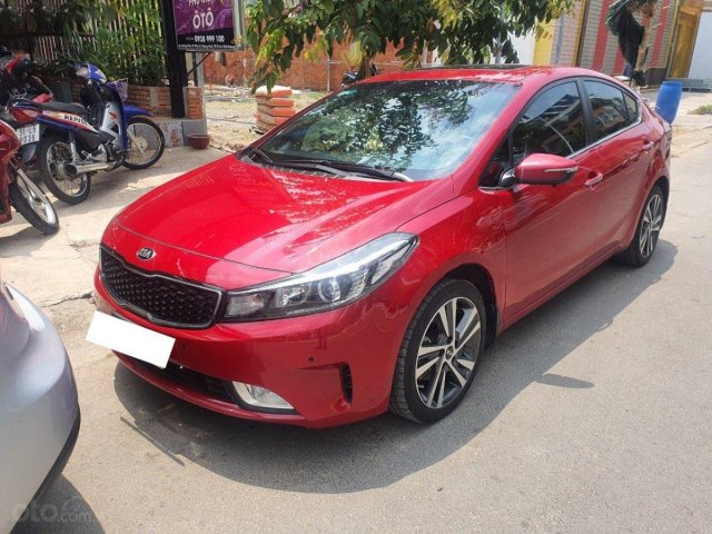 Bán Kia Cerato 1.6 AT đời 2018, màu đỏ chính chủ0