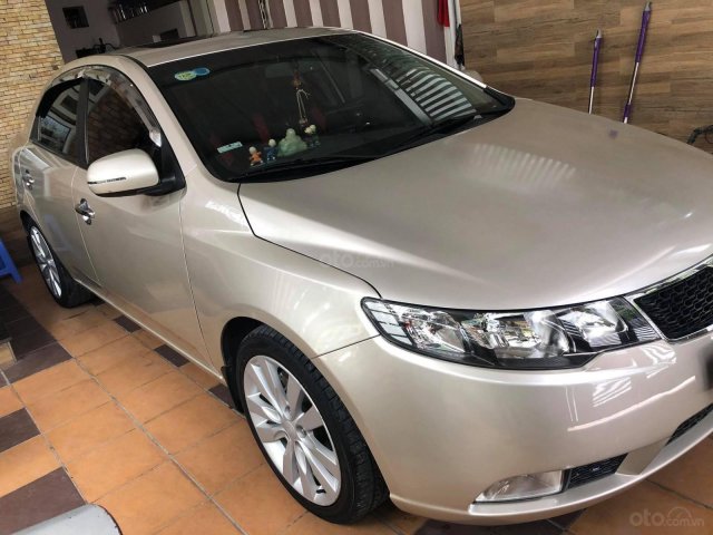 Cần bán Kia Forte sản xuất 2012 còn mới, giá chỉ 310 triệu đồng