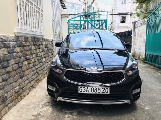 Bán Kia Rondo sản xuất 2018, 585tr