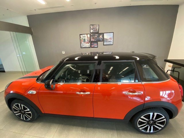 Cần bán Mini Cooper năm sản xuất 2019, hai màu, xe nhập