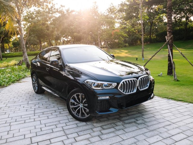 BMW X6 chào hè với giá ưu đãi cực khủng